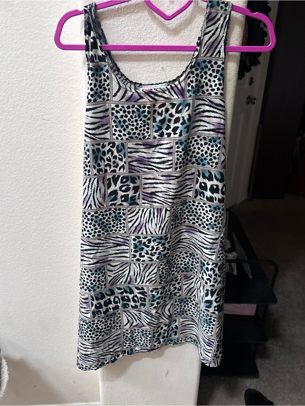 Vintage Sleeveless Animal Print Swing Dress in White and Teal